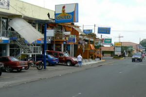 Main street of LaFortuna