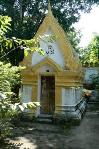 Shrine for deceased monk