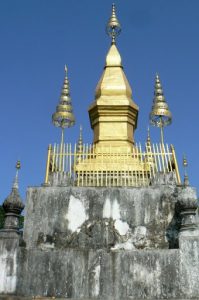 Phou Si shrine at the top of the hill