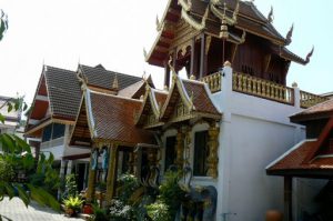 Wat Klang Wiang The temple's name means 'center of the city'.