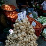 Garlic and tomatoes