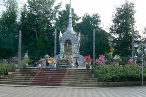 Shrine in Tung and Kim Park on Thanalai Road