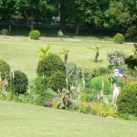 On the prison grounds are peaceful gardens.