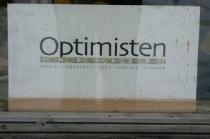 Optimisten is a woodworking shop in Christiania  that makes furniture,