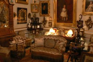 Royal apartments museum, former king's sitting room
