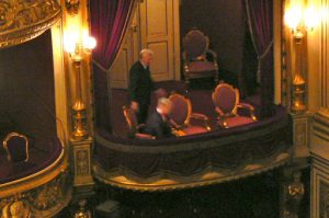 The queen arrives at the ballet at Royal Theatre in