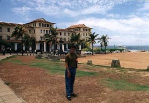 Colombo-colonial Galle Face Hotel on sea