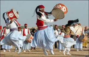 Tunisia - folk dance  (photo credit-dxing.at-communication.com)