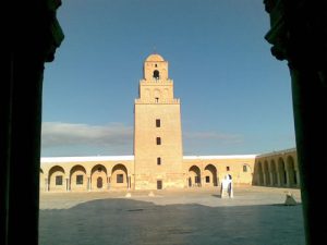Tunisia - mosque (photo credit-www.swotti.com)