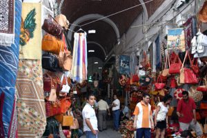 Tunisia - Tunis market (photo credit-www.swotti.com)