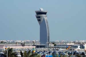 Bahrain - airport control tower  (photo-bac.bh)