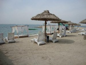 Bahrain - Isla de Aldar beach  (photo-Caroll Cabrera)