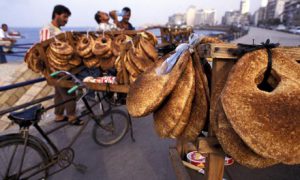 Lebanon - Bread-vendor  (photo-guardian.co.uk)