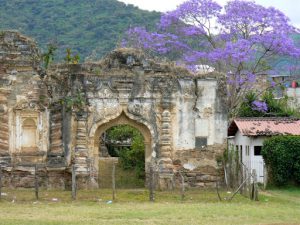 Guatemala, Antigua - old church ruin