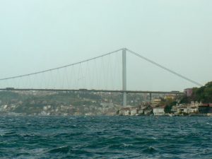 Turkey, Istanbul - International bridge between the Asian and European