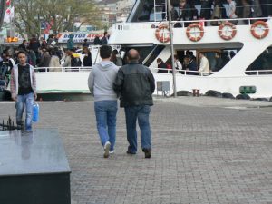 Turkey, Istanbul - arm in arm to the ferry