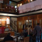 Turkey, Istanbul - entry hall of Cemberlitas bath house; students on