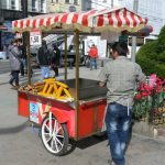 Turkey, Istanbul - corn vendor