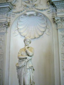 Venus statue in the palace