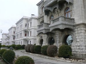 Adjacent to Lavidia Palace are other wealthy homes