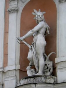 Ukraine, Lviv - central city - niche statue on Hotel