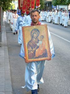 Montenegro, Podgorica: Eastern Orthodox Easter procession