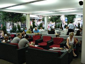 Montenegro, Podgorica: outdoor cafe at Hotel Crna Gorna