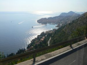 Croatia, Dubrovnik: approaching the city from the south along high