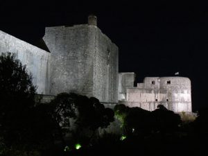 Croatia, Dubrovnik: outer walls at night