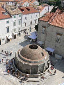 Croatia, Dubrovnik: view of the Onofrio fountain from the