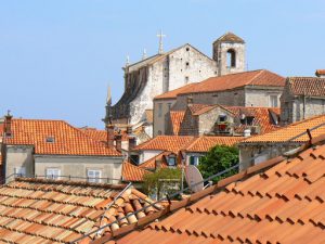 Croatia, Dubrovnik: rooftop view from the city walls