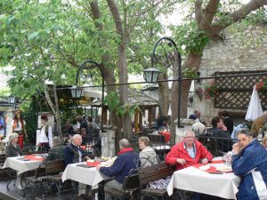 Bosnia-Herzegovina, Mostar City: tourist cafes