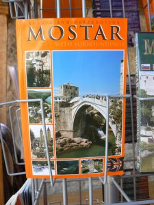 Bosnia-Herzegovina, Mostar City: the city again welcomes tourists with brochures