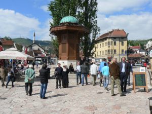 Bosnia-Herzegovina, Sarajevo City: many locals and visitors in old town