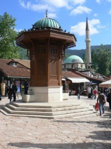 Bosnia-Herzegovina, Sarajevo City: old town 'Pigeon Square'  and the