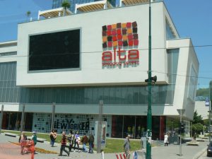Bosnia-Herzegovina, Sarajevo City: modern shopping center
