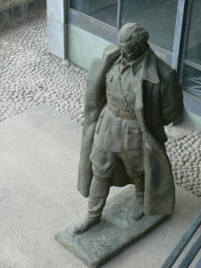 Bosnia-Herzegovina: Sarajevo War Museum; statue of Tito