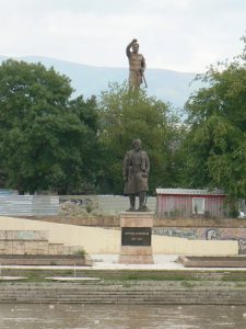 Macedonia, Skopje: more heroic statues along the river