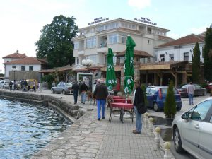 Macedonia, Lake Ohrid: lakeside view