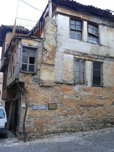 Macedonia, Lake Ohrid: not all houses are in good shape
