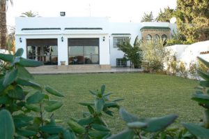 Tunisia: Carthage - modern house;  modern Carthage is a city