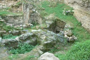 Tunisia: Carthage - tombs in the Antonine baths