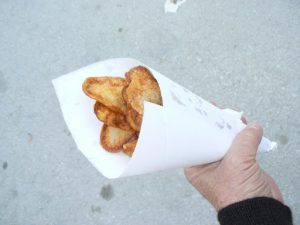 Tunisia, La Marsa - fresh chips from a street vendor
