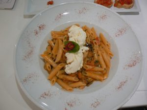 Tunisia, La Marsa - trendy restaurant food