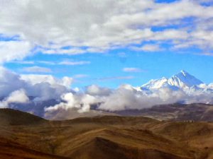 Final views of Everest.  Very well worth the long drive.