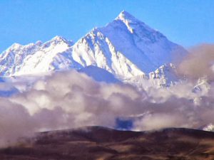 Final views of Everest.  Very well worth the long drive.