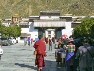 Tibet: entrance to temple