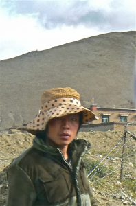 Tibet: local Tibetan guy