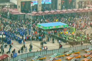 China: main Beijing train station.