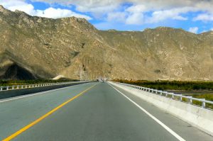 Tibet: Lhasa city - new road from airport to city